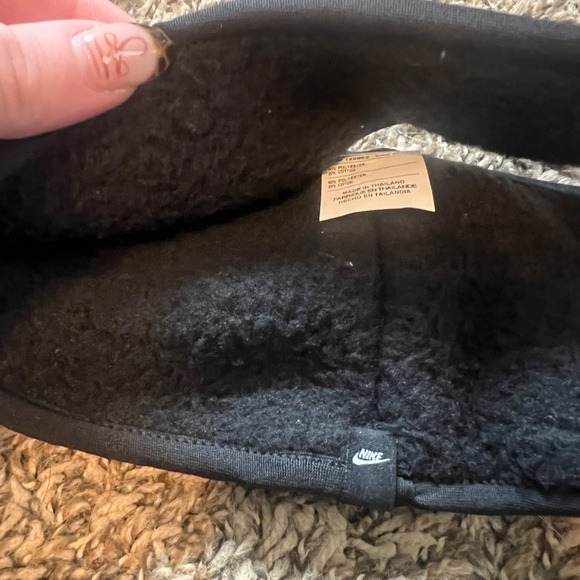 NWT womens Nike club fleece gray and black sherpa head wrap headband OSFM - Picture 3 of 5